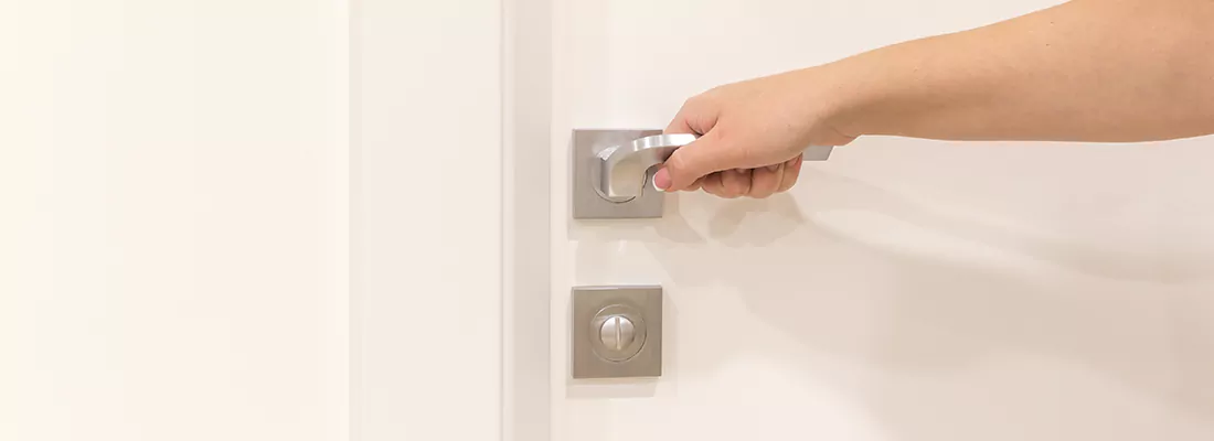 Wireless Push to Lock Door Options in Upper Ten Oaks, BC